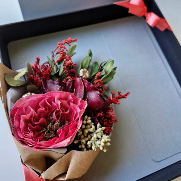 Dark Rose (39€)